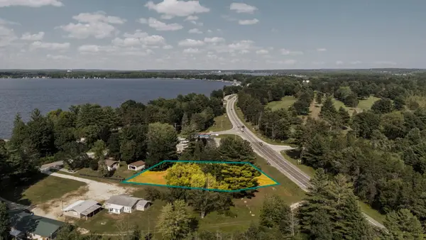 00 E M-55, Cadillac, MI 49601