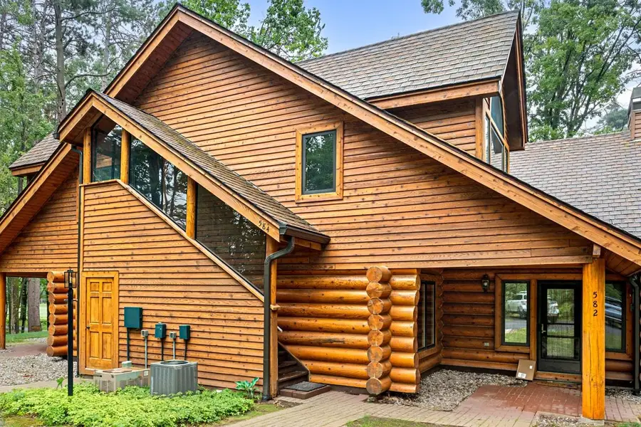 584 Wild Turkey LN, Lewiston, MI 49756 - Image #2