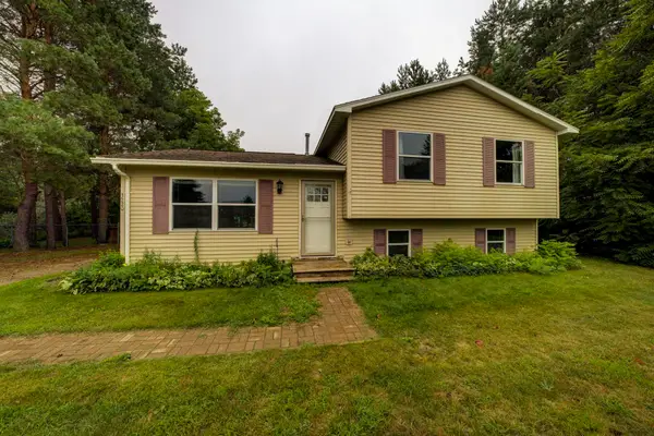 3220 Bowerman, Kingsley, MI 49649