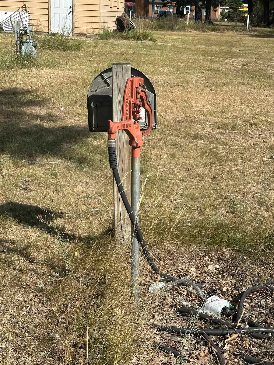 1693 Jill Janet, Harrison, MI 48625 - Image #2