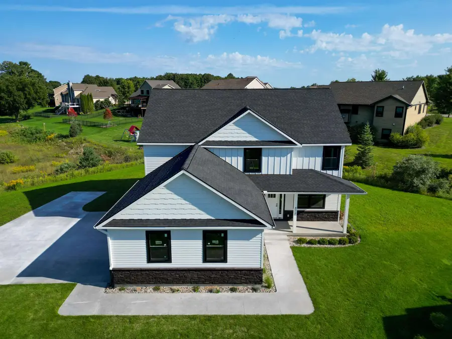 872 Vienna, East Bay, MI 49696 - Image #2