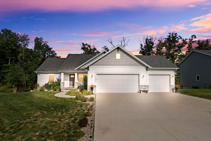 11596 Sessions Drive NW, Tallmadge, MI 49534 - #2