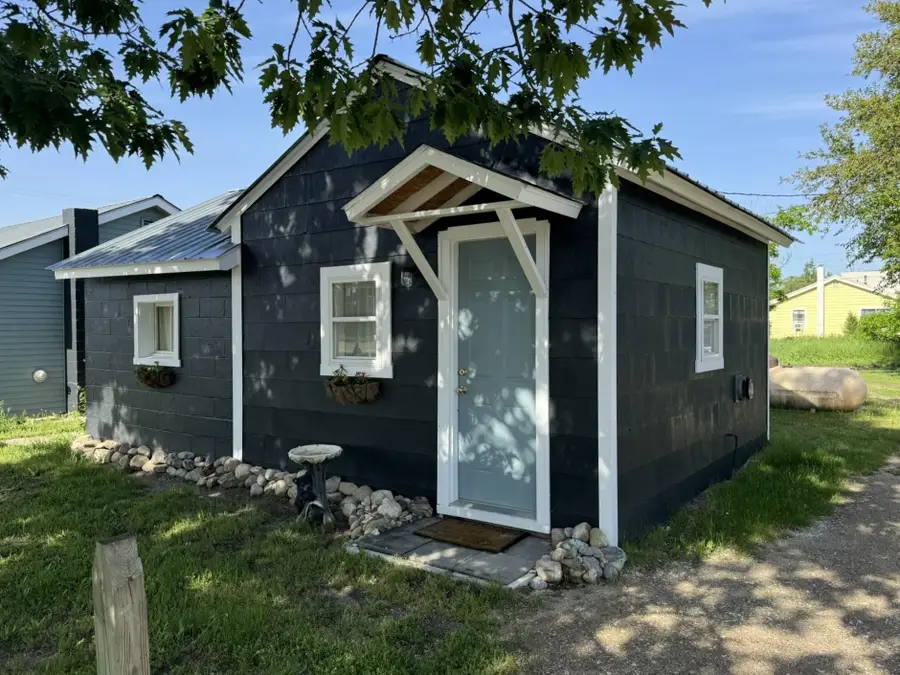 8281 Rapid City RD, Rapid City, MI 49676 - Image #2