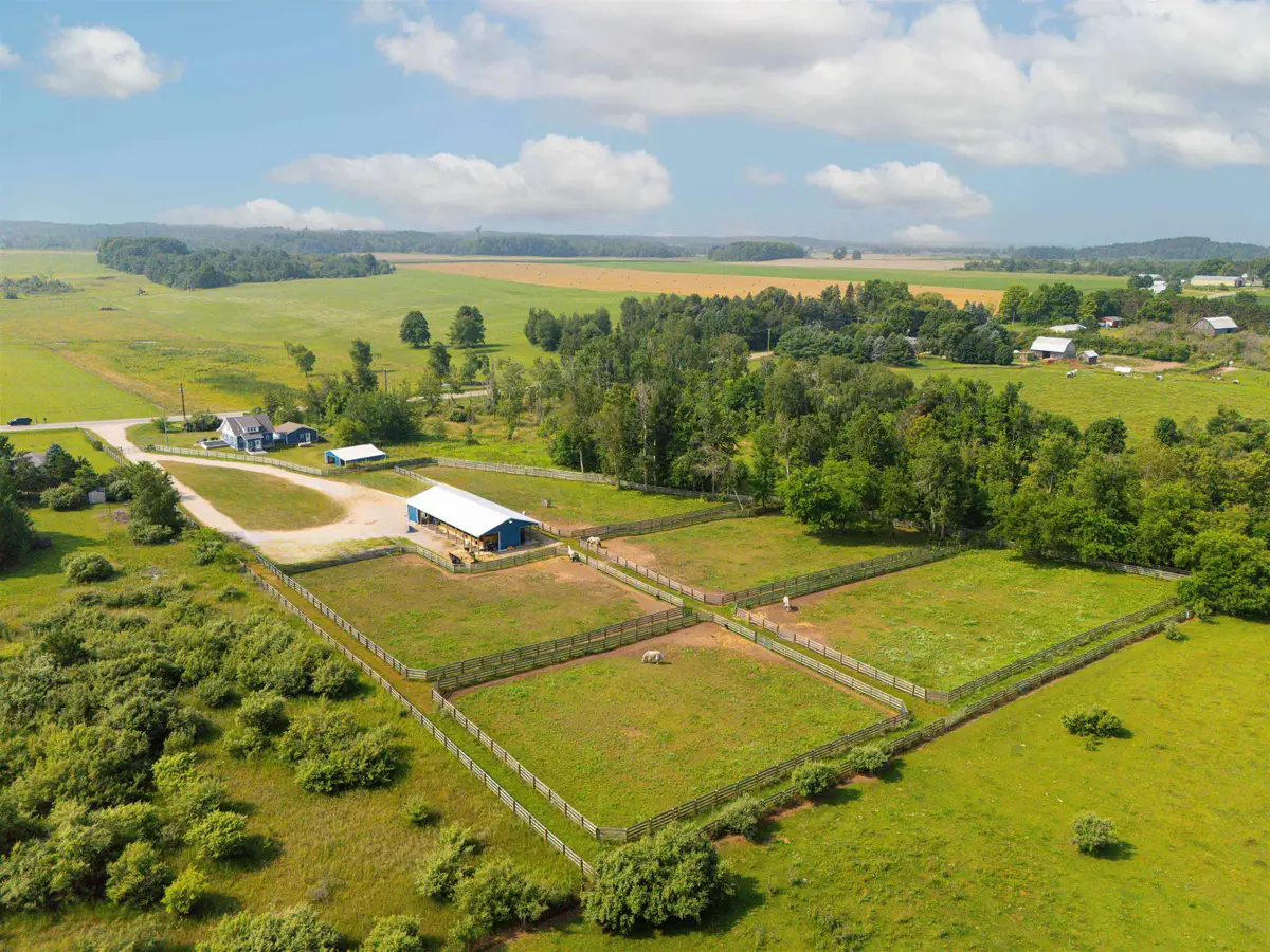 8325 Hawley RD, Williamsburg, MI 49690 - #1