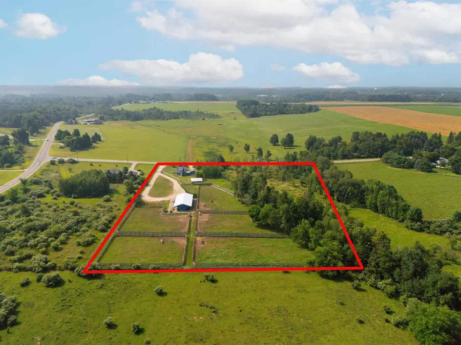 8325 Hawley RD, Williamsburg, MI 49690 - #3