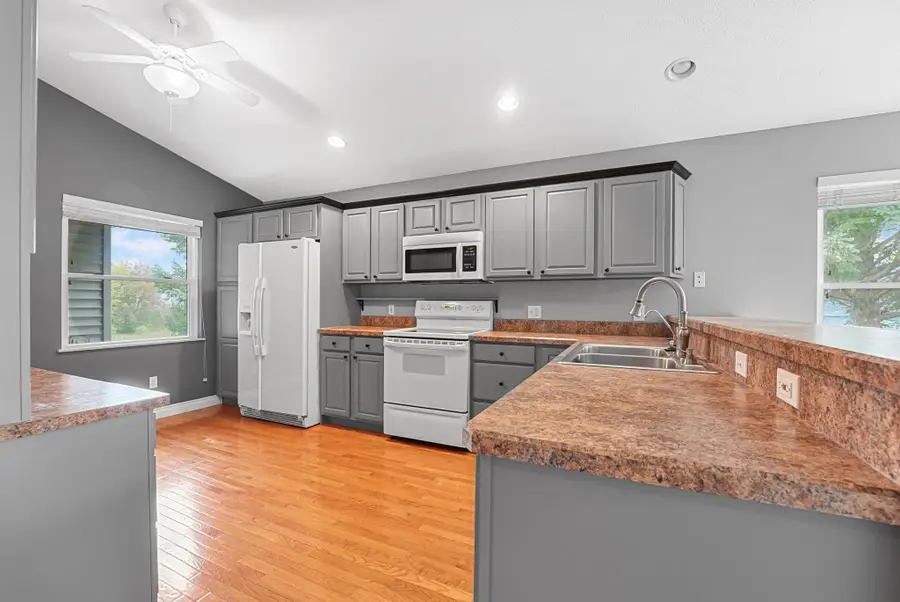 3763 Creekside DR, Garfield, MI 49684 - Image #3