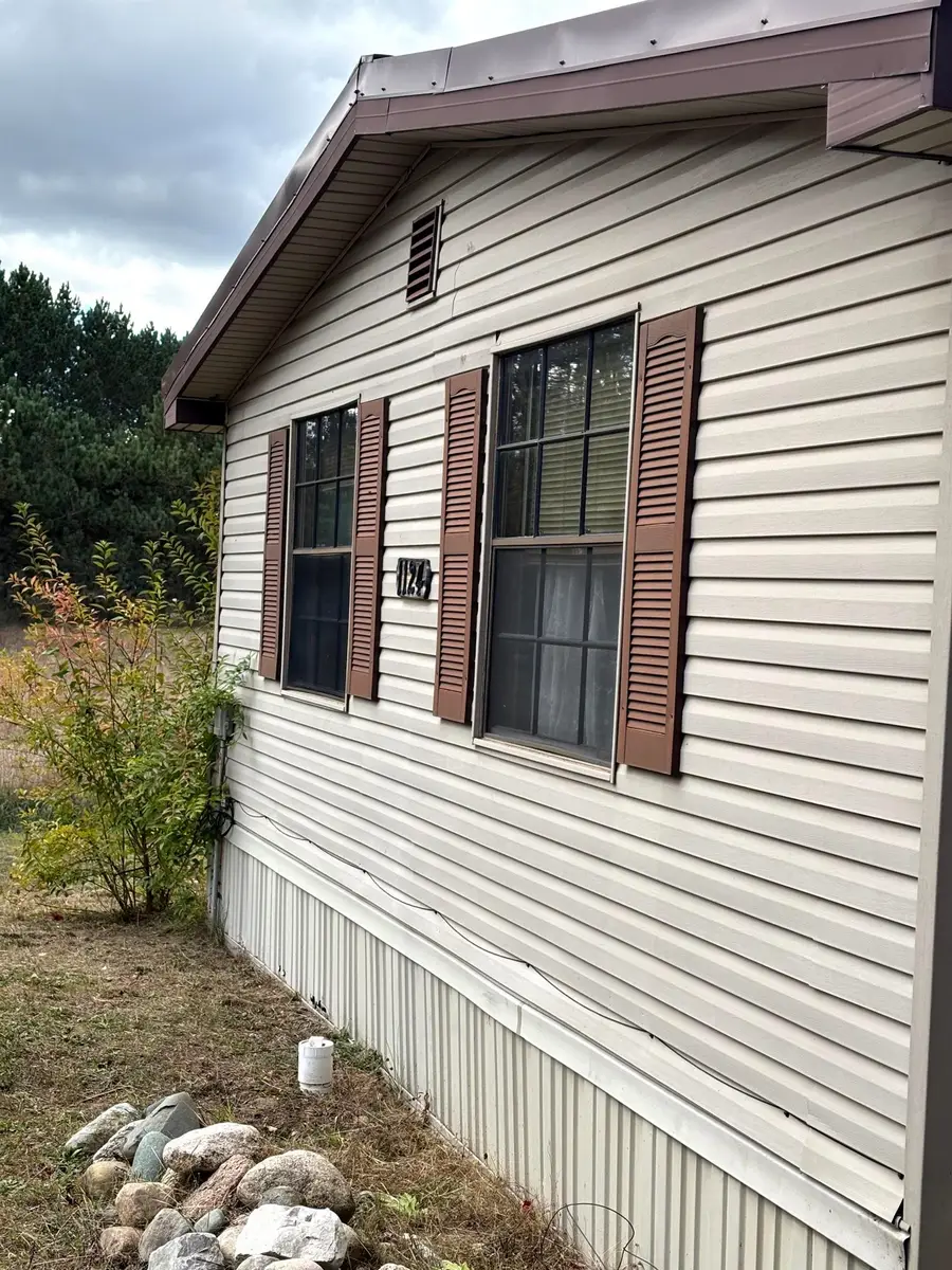 1124 Eddy School RD, Bellaire, MI 49615 - Image #2