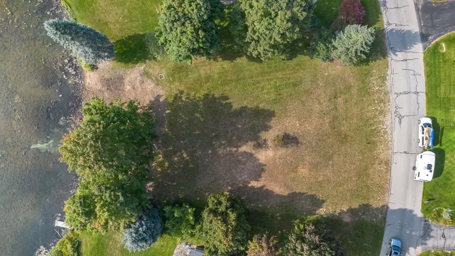 00 E Avondale LN, Greilickville, MI 49684 - Image #3