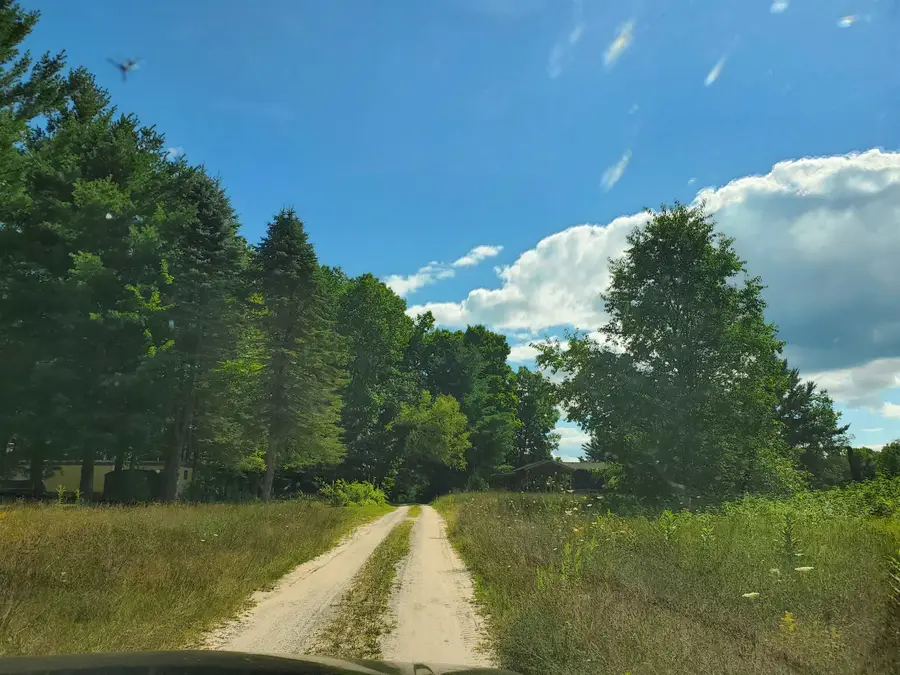 1167 S Taxiway Hotel, Reeder, MI 49651 - Image #2