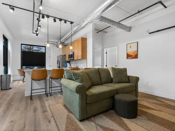 1825 E Eighth, TraverseCity, MI 49686