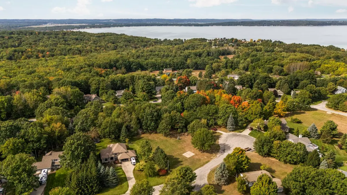 4731 Arthur CT, Williamsburg, MI 49690 - Image #1