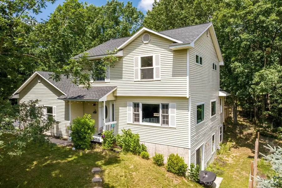 2219 Black Forest, East Bay, MI 49696 - Image #3