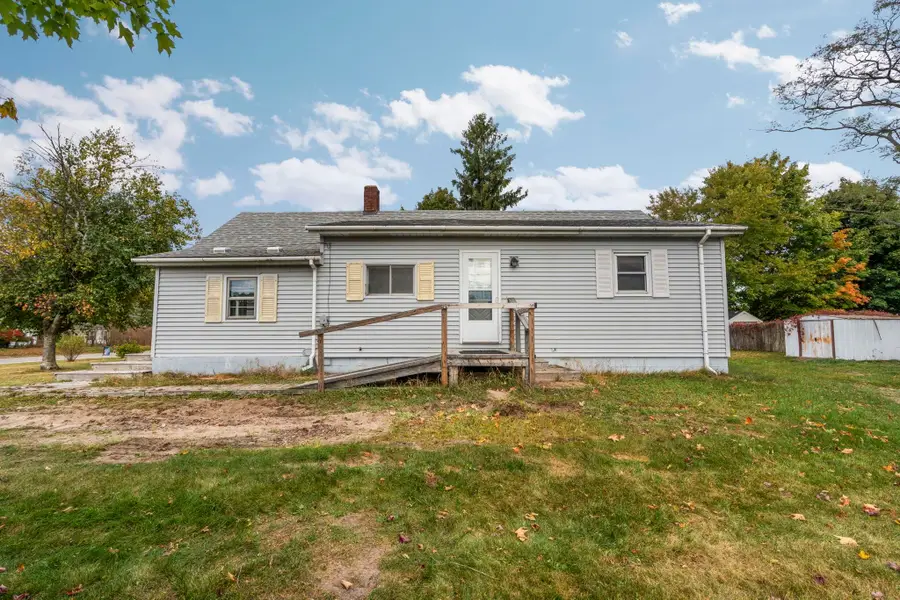 966 Frankfort, Elberta, MI 49628 - Image #2