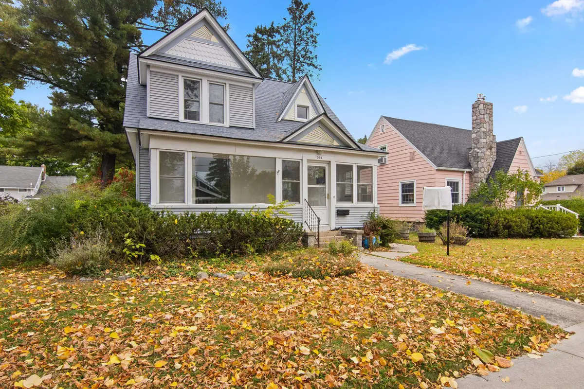 1024 W Front, Traverse City, MI 49684 - Image #1