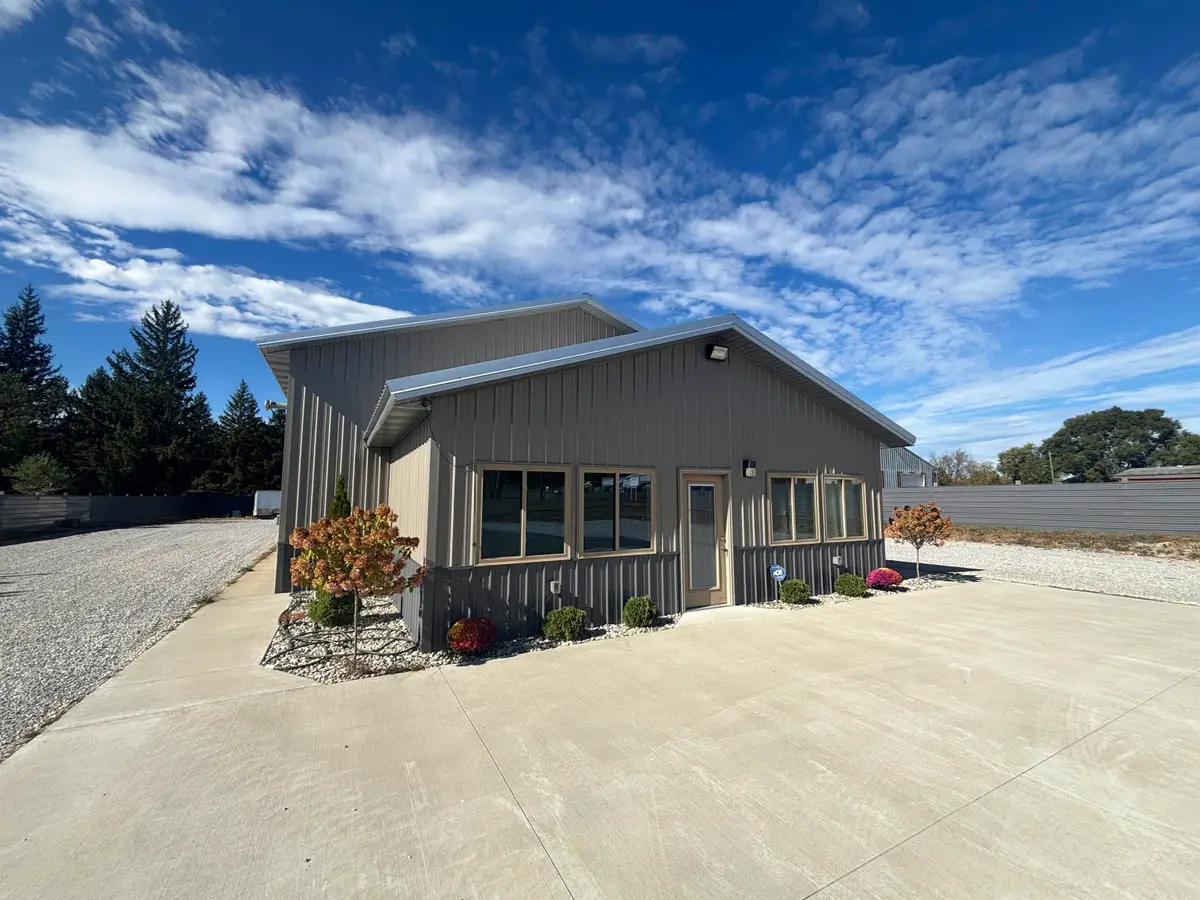 7107 Rapid City Road NW, Clearwater, MI 49676 - Image #1