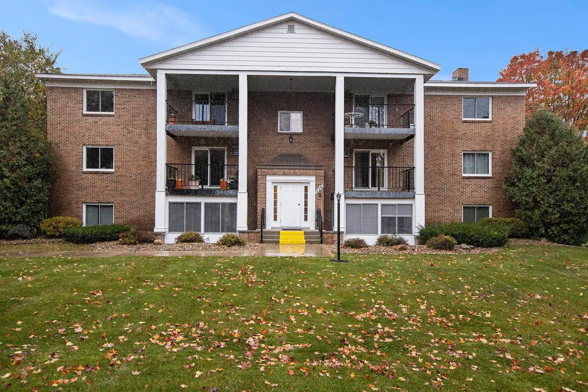 530 Georgetown, Traverse City, MI 49684 - #1