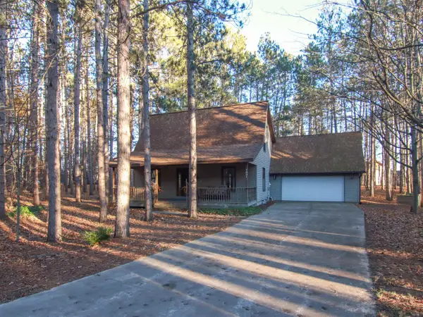 7931 Shiawasee CT, Thompsonville, MI 49683