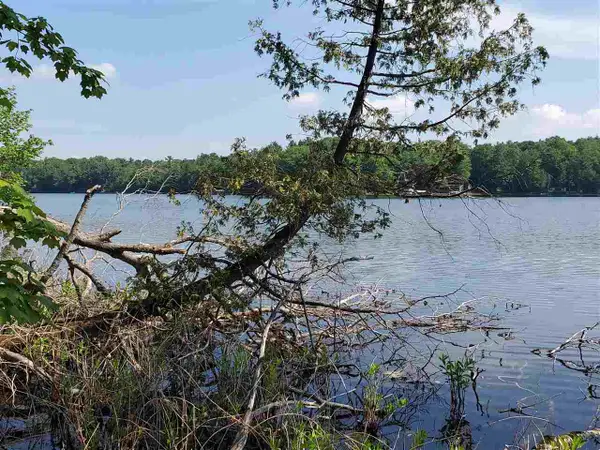 00 Crescent, TraverseCity, MI 49685