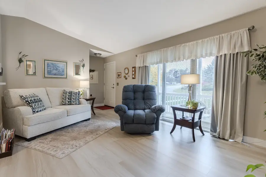 2993 Emerald ISLE, Traverse City, MI 49684 - Image #3