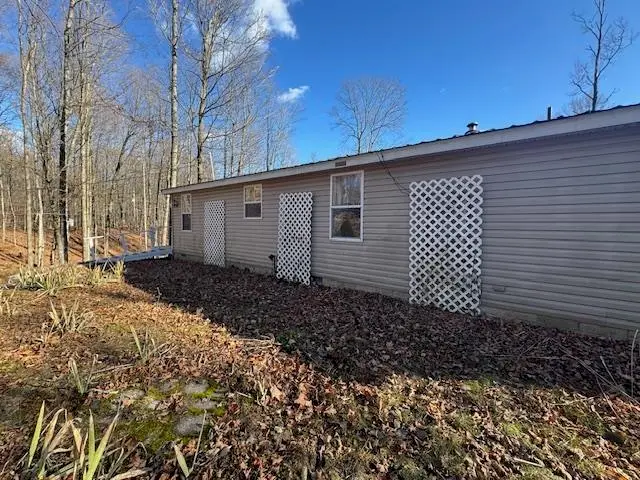 10242 N 7 Mile, Norwich, MI 49651 - Image #3