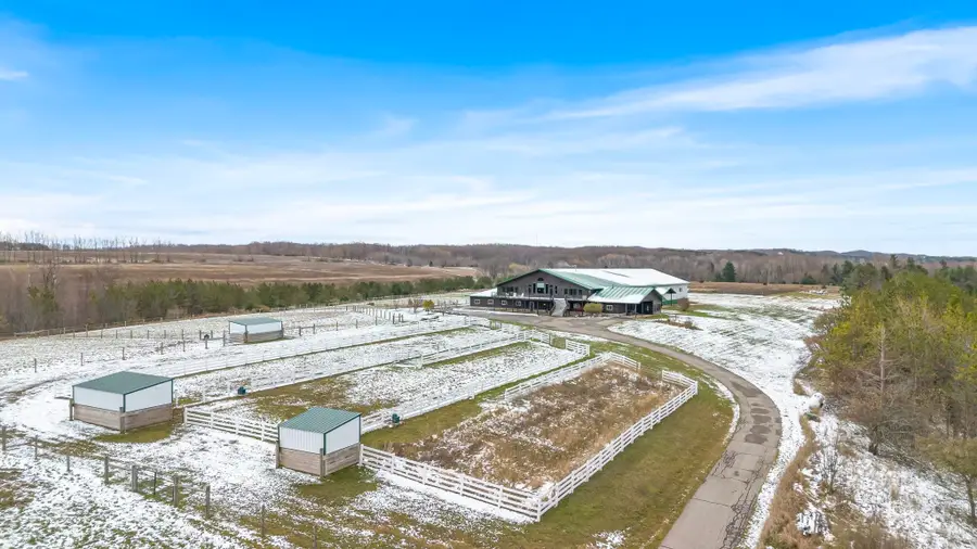 130 S Peninsula, South Arm, MI 49727 - Image #3