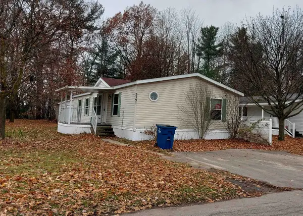 2397 Treelane, TraverseCity, MI 49686