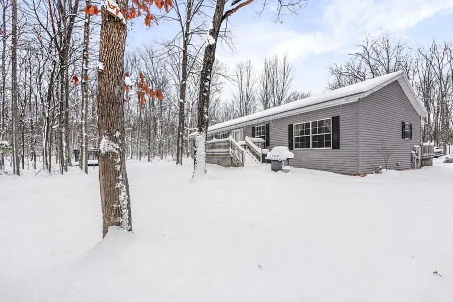 9763 Silny, Interlochen, MI 49643 - Image #2
