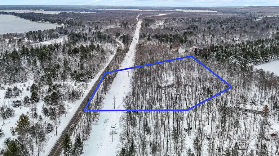 9763 Silny, Interlochen, MI 49643 - Image #3