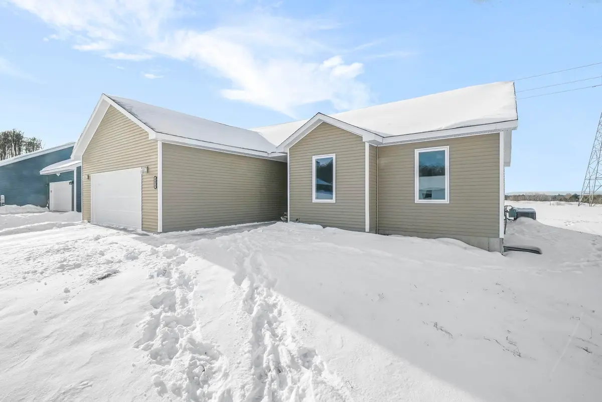 4475 Edwin BLVD, Grawn, MI 49637 - Image #1