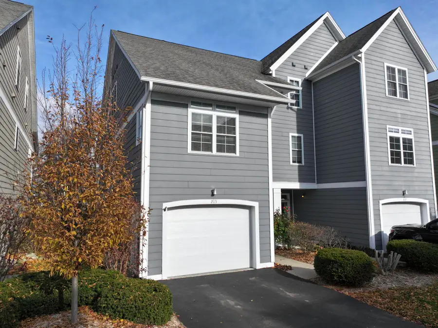 215 Midtown, Traverse City, MI 49684 - Image #2