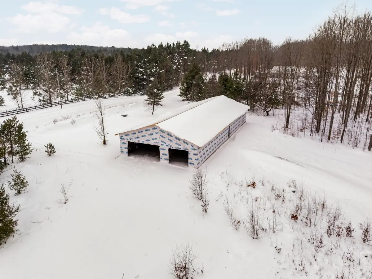9373 Kingsley RD, Kingsley, MI 49649 - Image #1