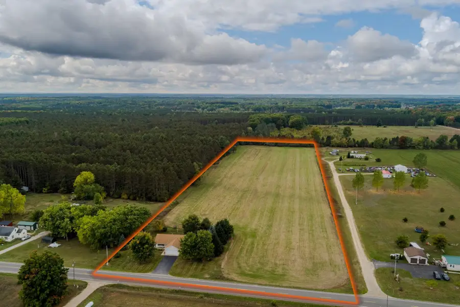 11222 Blackman, Kingsley, MI 49649 - Image #2