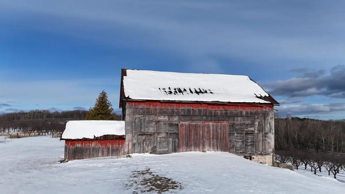 5221 N Overlook, Northport, MI 49670 - Image #1