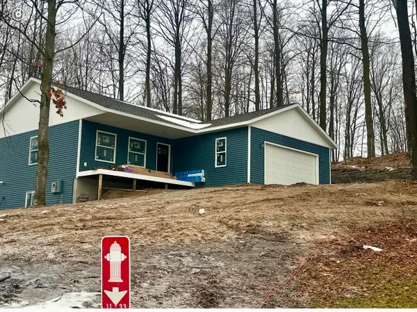 1028 Birmley Estates, TraverseCity, MI 49696