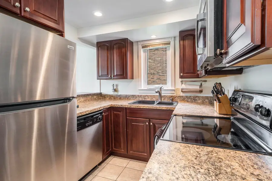 6022 Holt, Williamsburg, MI 49690 - Image #2