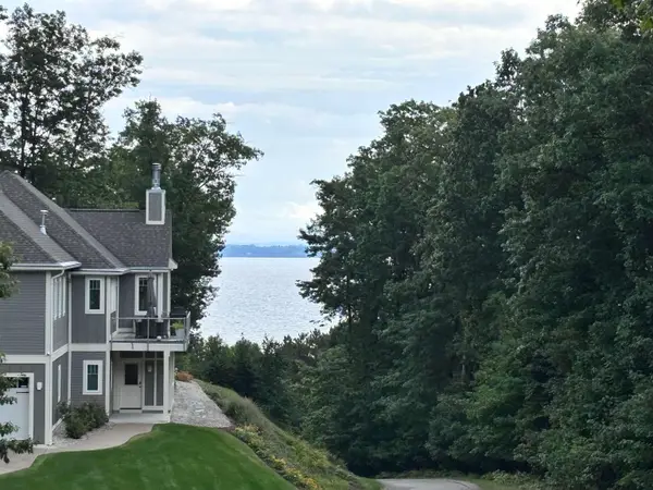 Unit 34 E Anchor, SuttonsBay, MI 49682