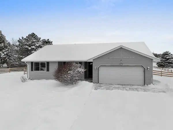 5776 Cherry Blossom, TraverseCity, MI 49684