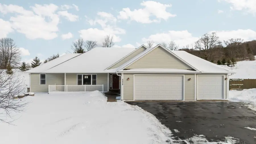 2424 Tyler Hills DR, Long Lake, MI 49685 - Image #2