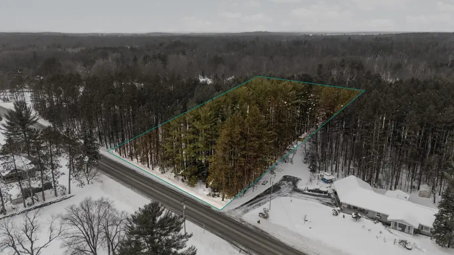 10105 Coster RD, Springfield, MI 49633 - Image #3