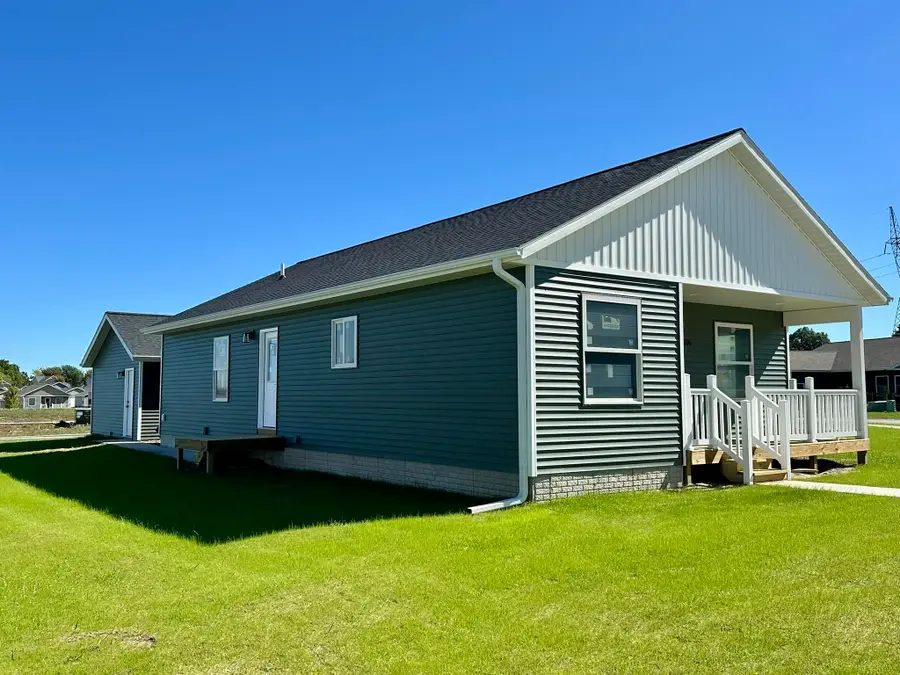 1286 Umber, Traverse City, MI 49696 - Image #2