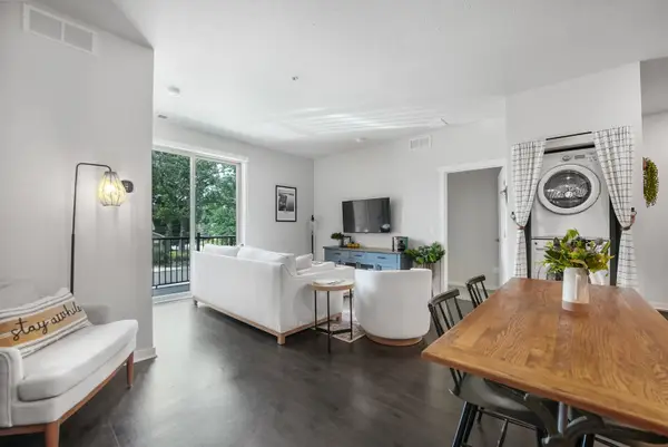 630-203 Garfield Avenue, TraverseCity, MI 49686