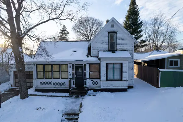 521 Bond, Cadillac, MI 49601