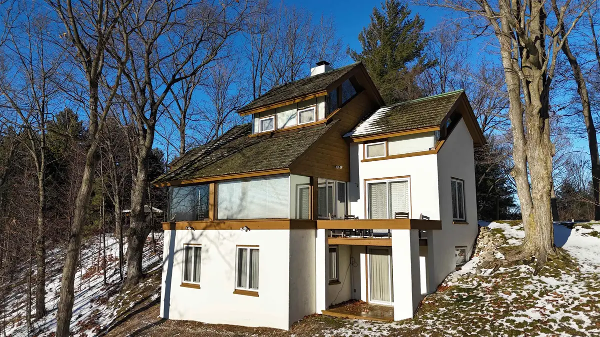 4210 S Bluff LN, Cedar, MI 49621 - Image #1