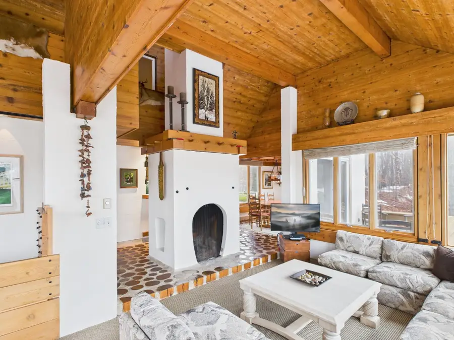 4210 S Bluff LN, Cedar, MI 49621 - Image #2