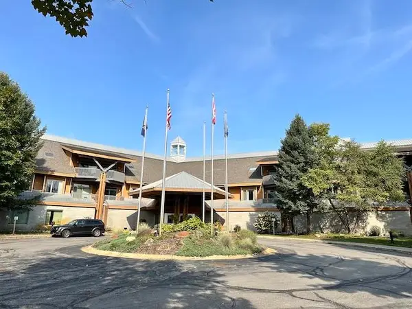 2400 Troon South, Bellaire, MI 49615