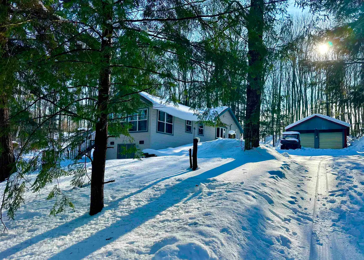 4141 Blackberry LN, Elmira, MI 49730 - Image #1