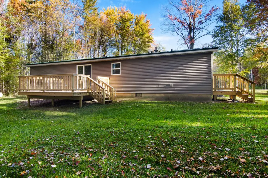 7273 Cadillac, Benzonia, MI 49616 - Image #2