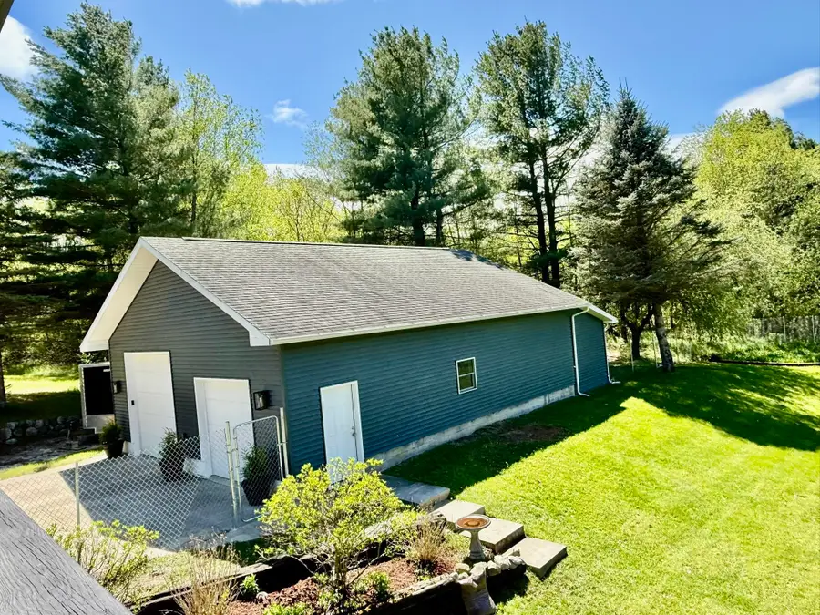 5867 Mabel, Williamsburg, MI 49690 - Image #2