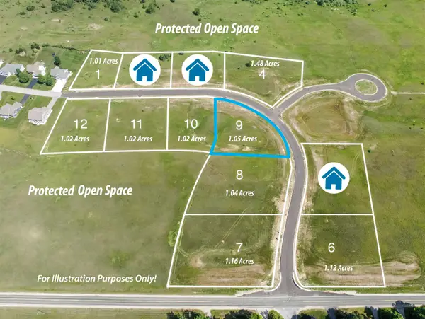 135 Porch, TraverseCity, MI 49696