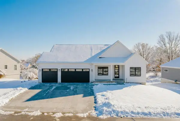 4311 Apple Tree, TraverseCity, MI 49685